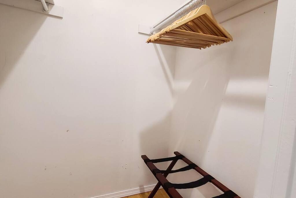 Centrally Located In Rogers And Bentonville! -Private Rooms Extérieur photo