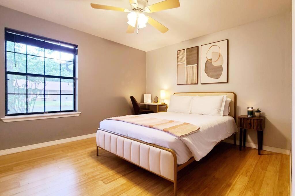 Centrally Located In Rogers And Bentonville! -Private Rooms Chambre photo